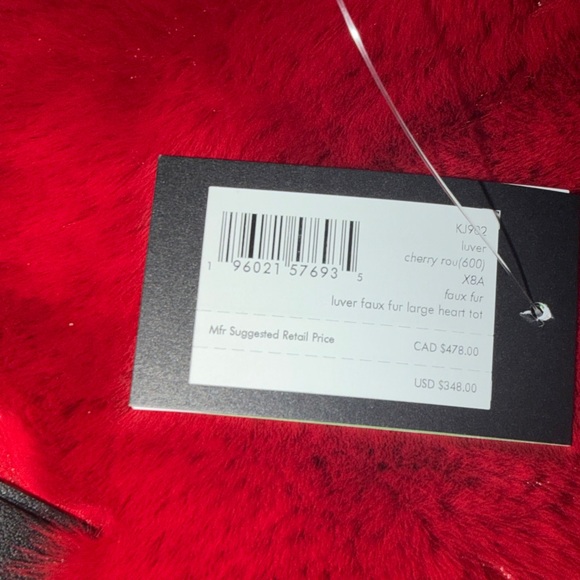 Kate Spade Vibrant Red fur heart tote in large never used - Picture 4 of 15